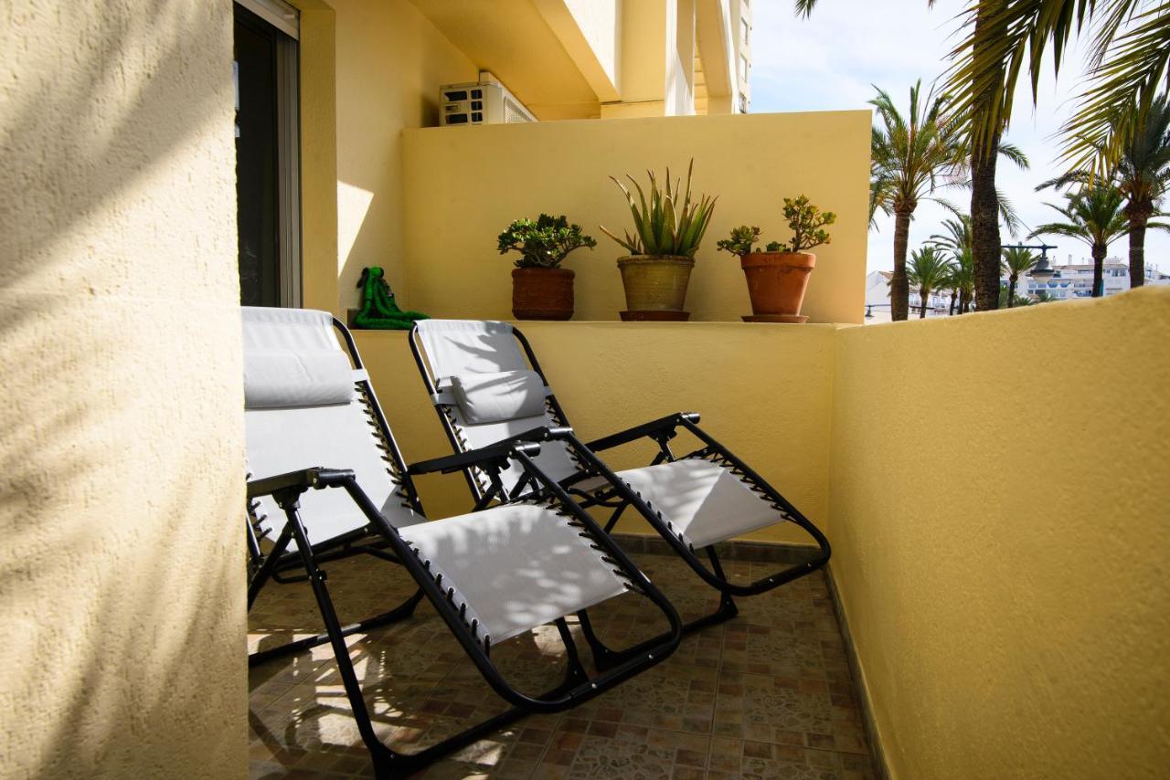 Appartement Palmeras Puerto Paraiso Estepona Kültér fotó