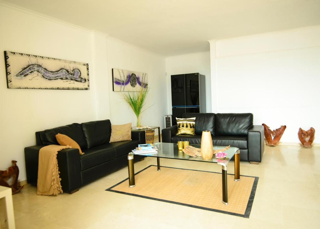 Appartement Palmeras Puerto Paraiso Estepona Kültér fotó